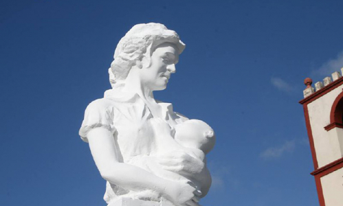 El busto a las madres, reverencia y homenaje desde Puerto Padre