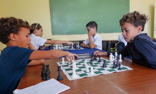 Aula especializada de ajedrez alista el futuro 