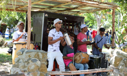 La música “molida” arrulla la tradición campesina
