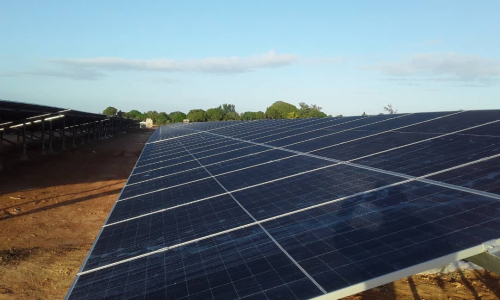 Más de mil 800 paneles instalados en parque solar Punta Brava