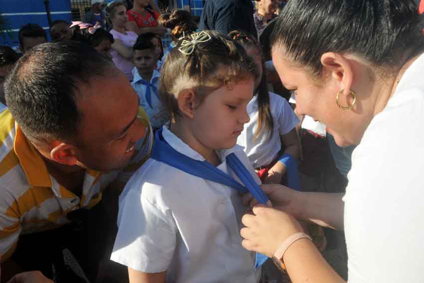 First grade children join the José Martí Pioneers Organization