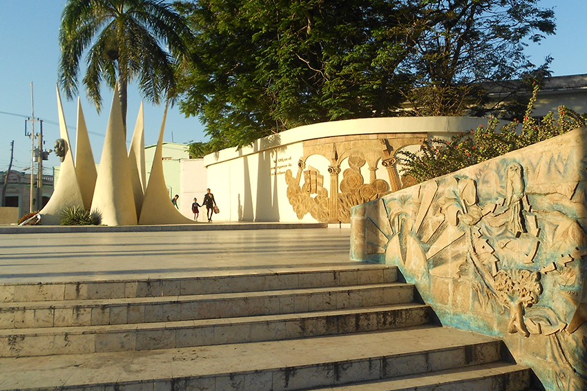 José Martí Plaza, Las Tunas.