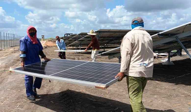 Nueva Línea photovoltaic solar park.