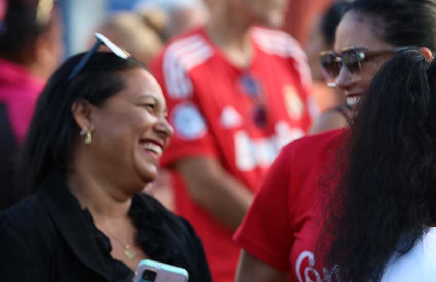 Durante el acto se dio lectura a la Declaración oficial de las mujeres cubanas contra el bloqueo.