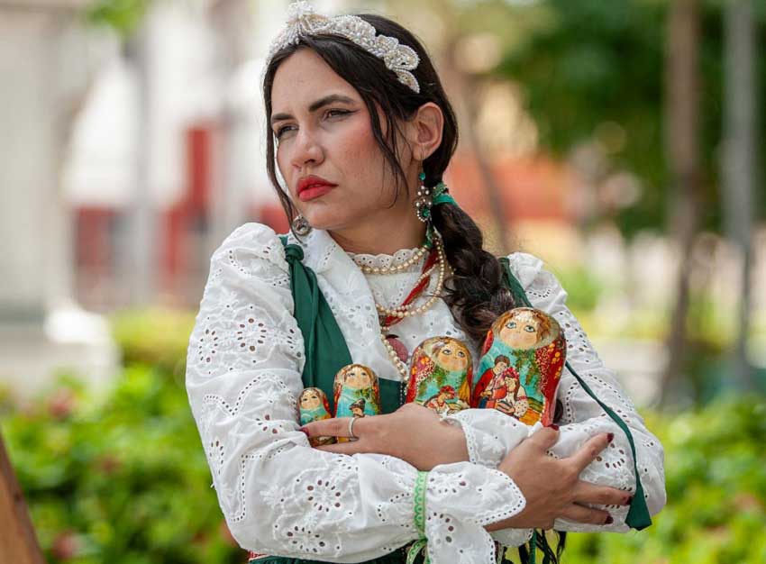 Performance El otro manjar, como parte de la jornada de intervenciones urbanas La Pupila Archivada