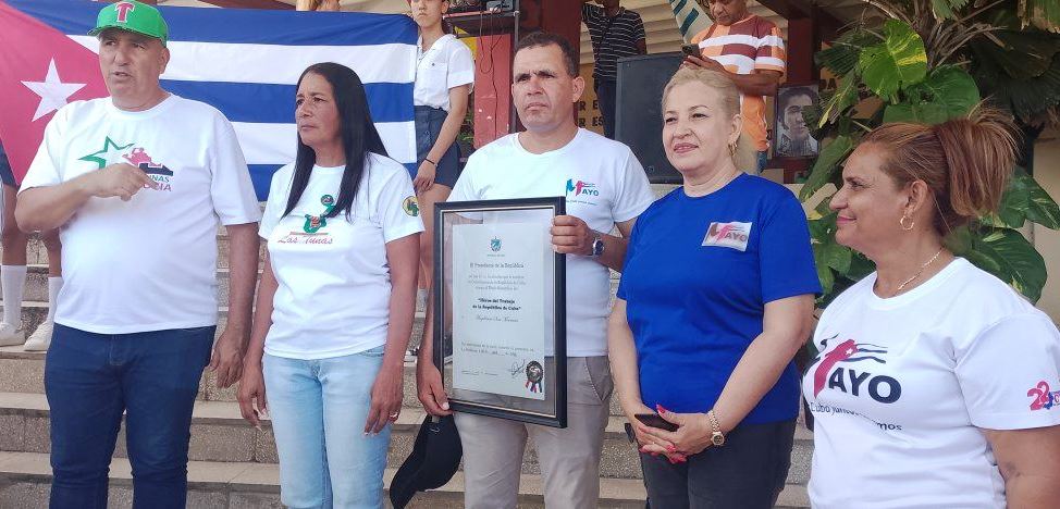 Magdelaine2 recibimiento en Las Tunas de la Heroína a su regreso de La Habana