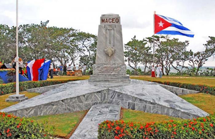 0401 monumento duaba