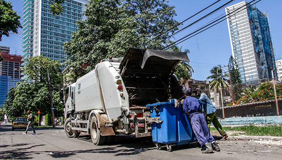 basura comunales desechos solidos vedado la habana 04