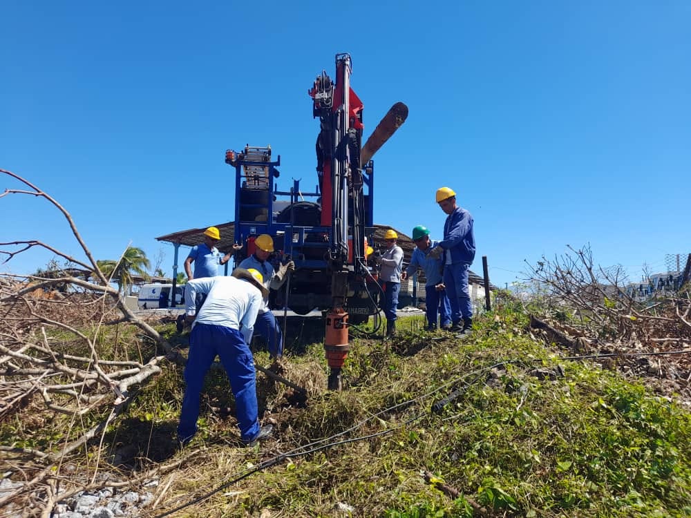 Telecommunication workers contribute to Pinar del Río recovery
