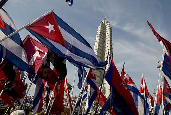 The 17th May Day Brigade participate in the International Workers’ Day celebrations along with the members of the Ernesto Che Guevara Brigade, from Canada