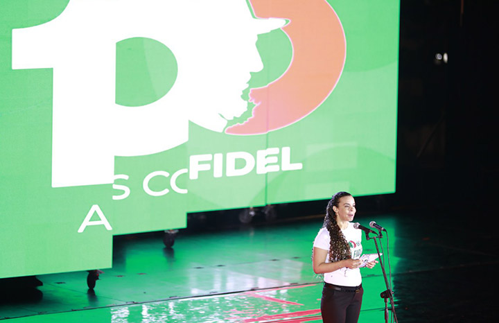 2511 acto escalinata4