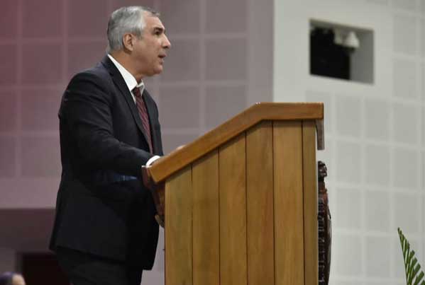 BioCubaFarma President Eduardo Martínez