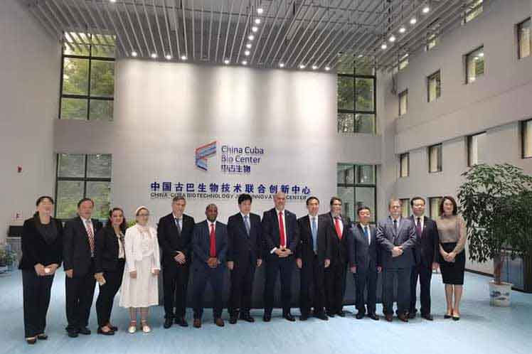 Representatives from China and Cuba inaugurated an innovation center in the city of Yongzhou, Hunan province.