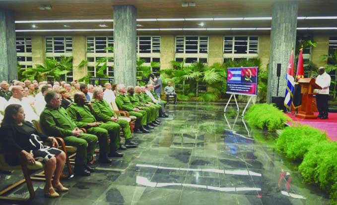 La independencia de Angola fue un hito de libertad que resonó en los confines de África y del mundo.