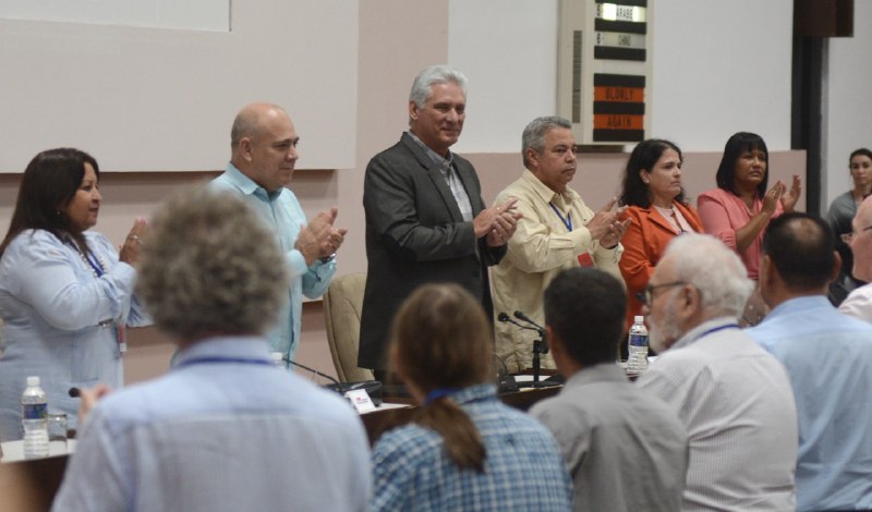 Diaz Canel encuentro partidista2