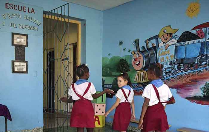 Solidarity from Spain: 15 special schools have been repaired in Santiago de Cuba