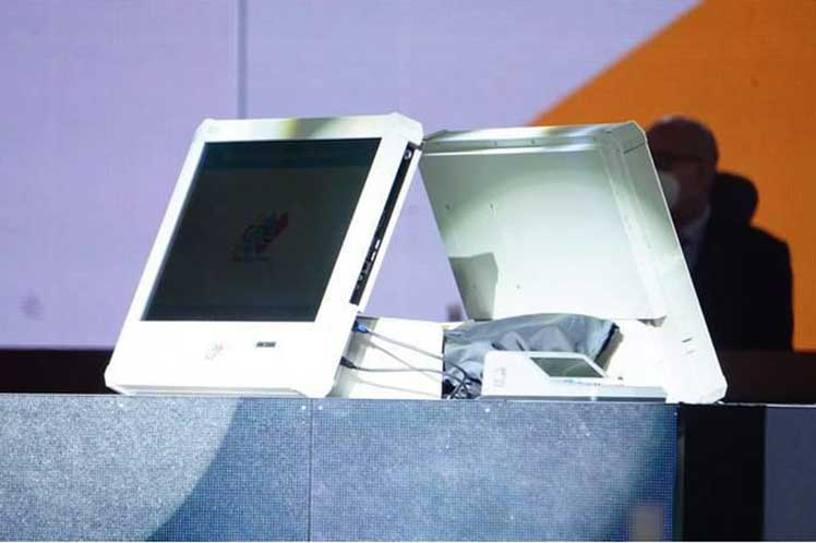 Venezuela Maquinas Votacion
