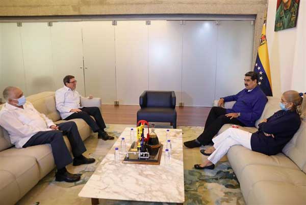 El ministro de Relaciones Exteriores de Cuba, Bruno Rodríguez, se reunió con el presidente venezolano