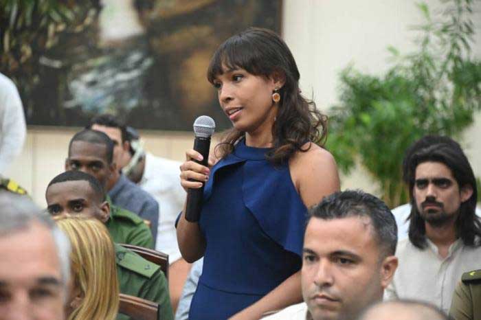Encuentro entre la dirección del país y jóvenes representantes de diversos sectores de la sociedad cubana