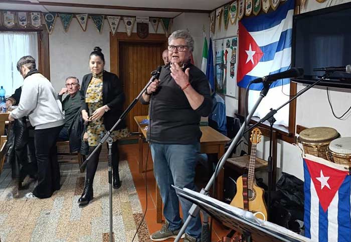 Cientos de personas participaron en evento e solidaridad con Cuba en Pordenone, Italia.