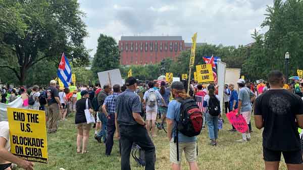 Bridges of Love rally in Washington D.C.