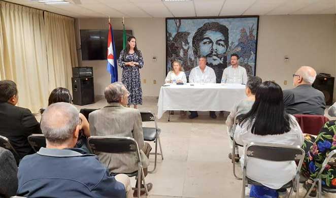 Ramón Labañino met with members of the Mexican Solidarity Movement