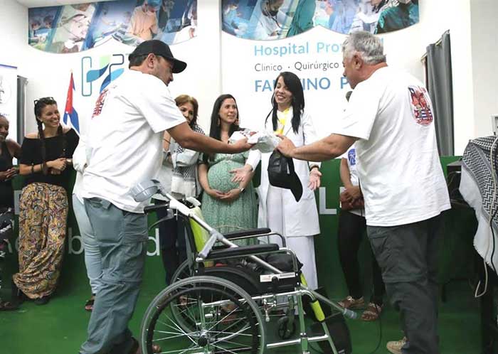 Varsot realiza una campaña para apoyar la sala geriátrica del hospital Faustino Pérez Matanzas.