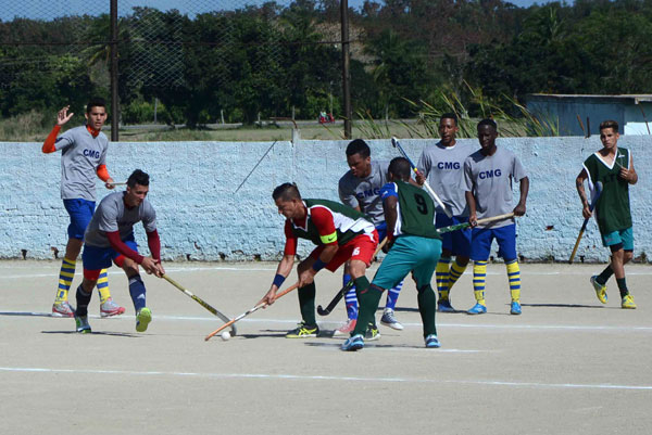 0220 campeonato hockey 03
