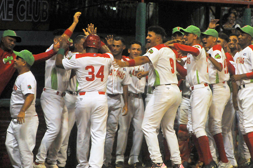 Second game of the Cuban Baseball Final 