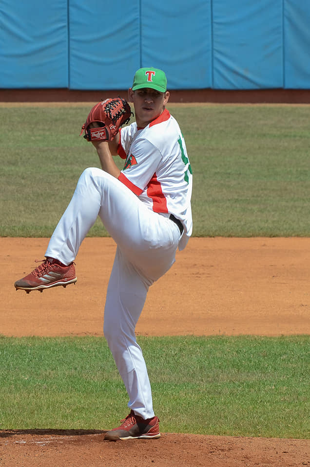 Alejandro meneses VsStgoplayoffLeandro Perez