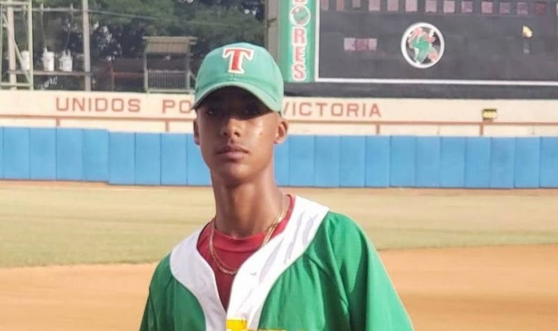 El tunero Carlos Rodriguez integra preseleccion cubana de beisbol juvenil