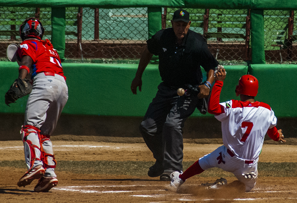 Las Tunas VS Artemisa beisbol 2023 0014