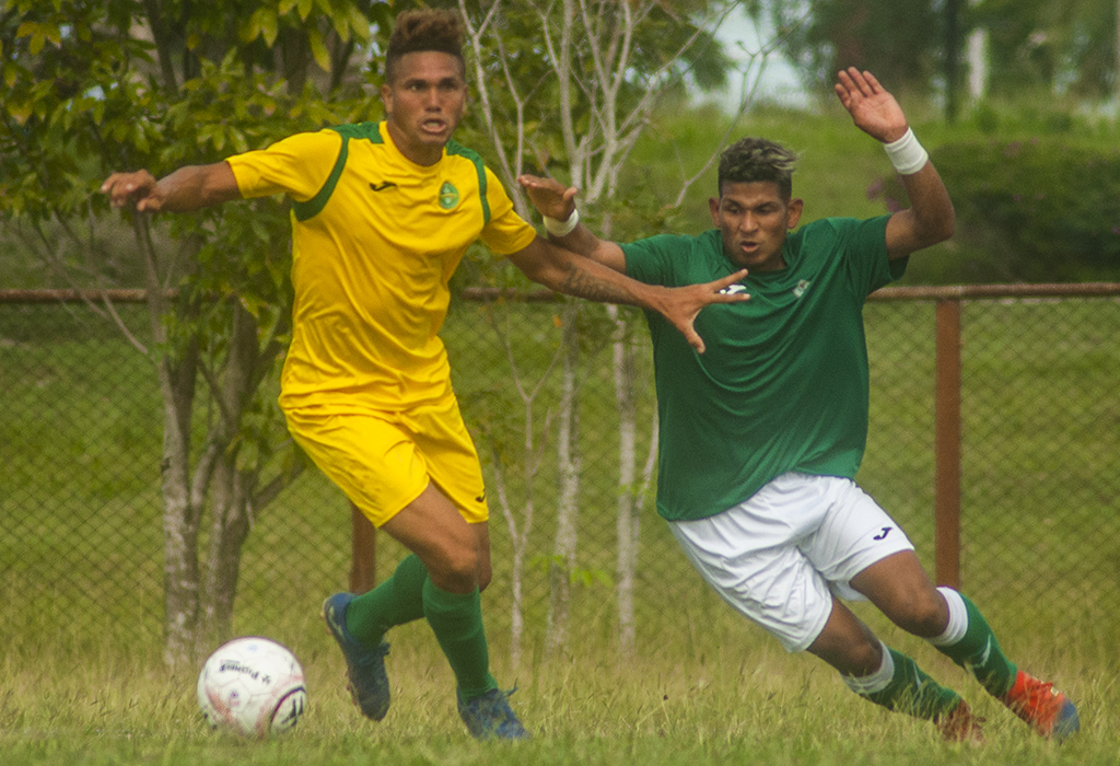 Las Tunas VS Ciego D Avila futbol 2022 0008