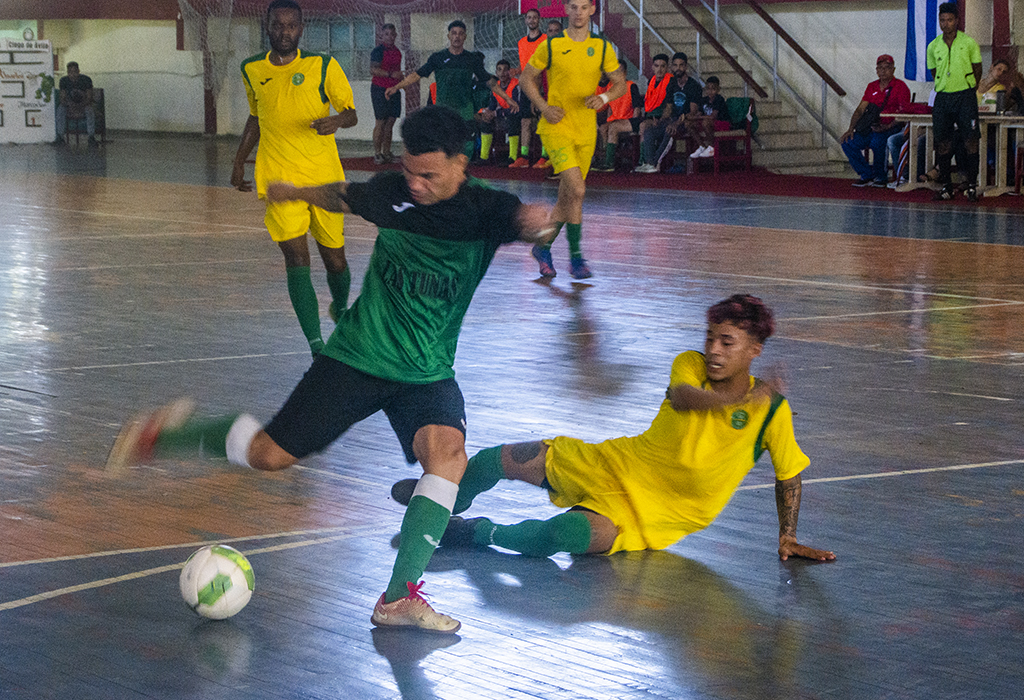 Las Tunas VS Ciego D Avila futsal 2023 0110