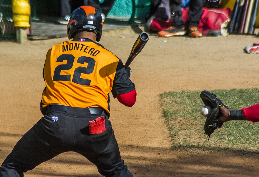Leonardo montero Las Tunas VS Villa Clara juego 6 cuartos final serie 64 0006