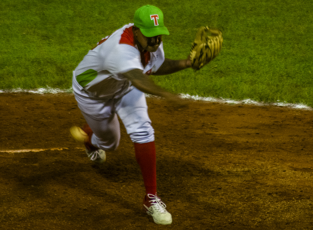 Second game of the Cuban Baseball Final 