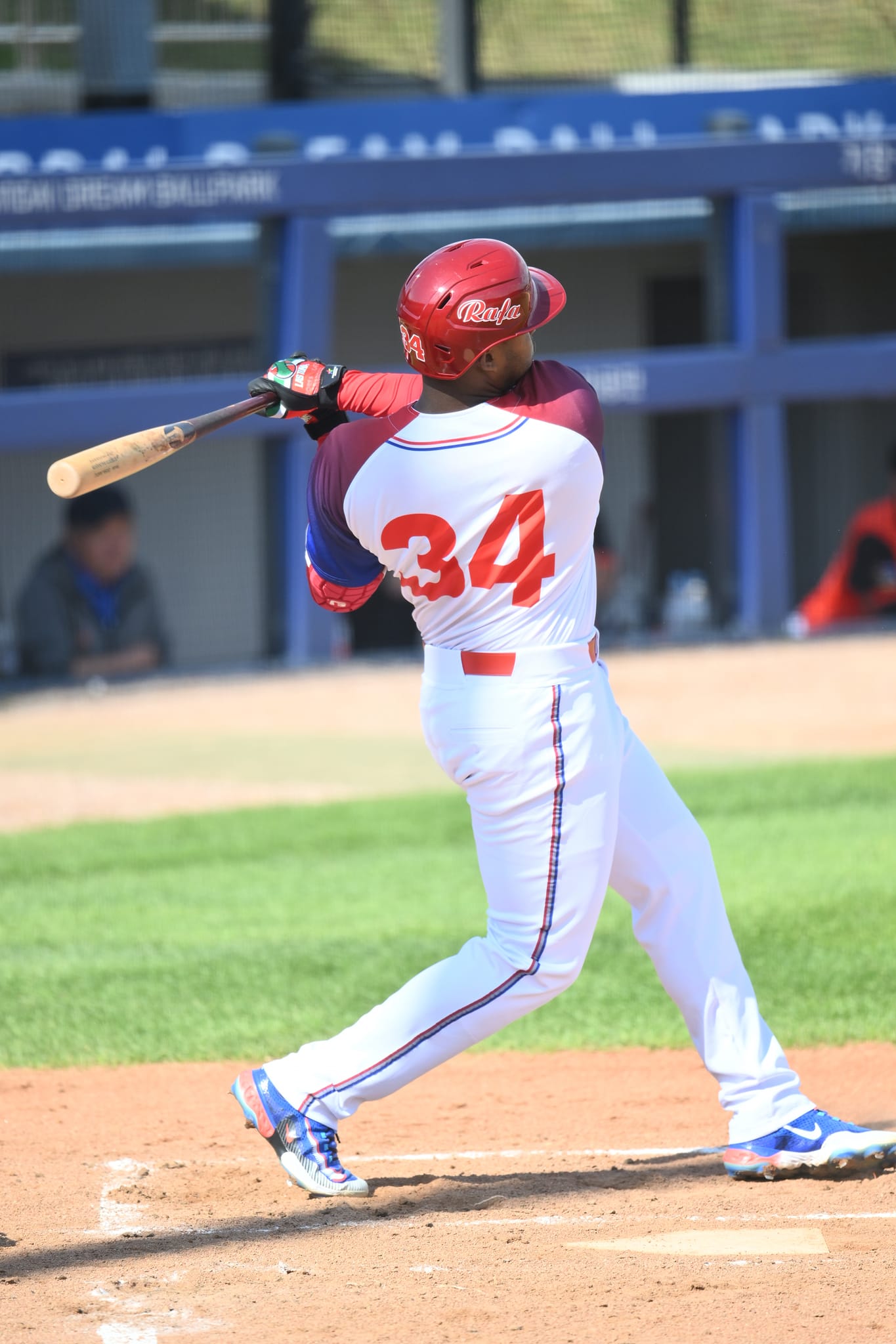 Rafael Viñales Cuba Premier 12