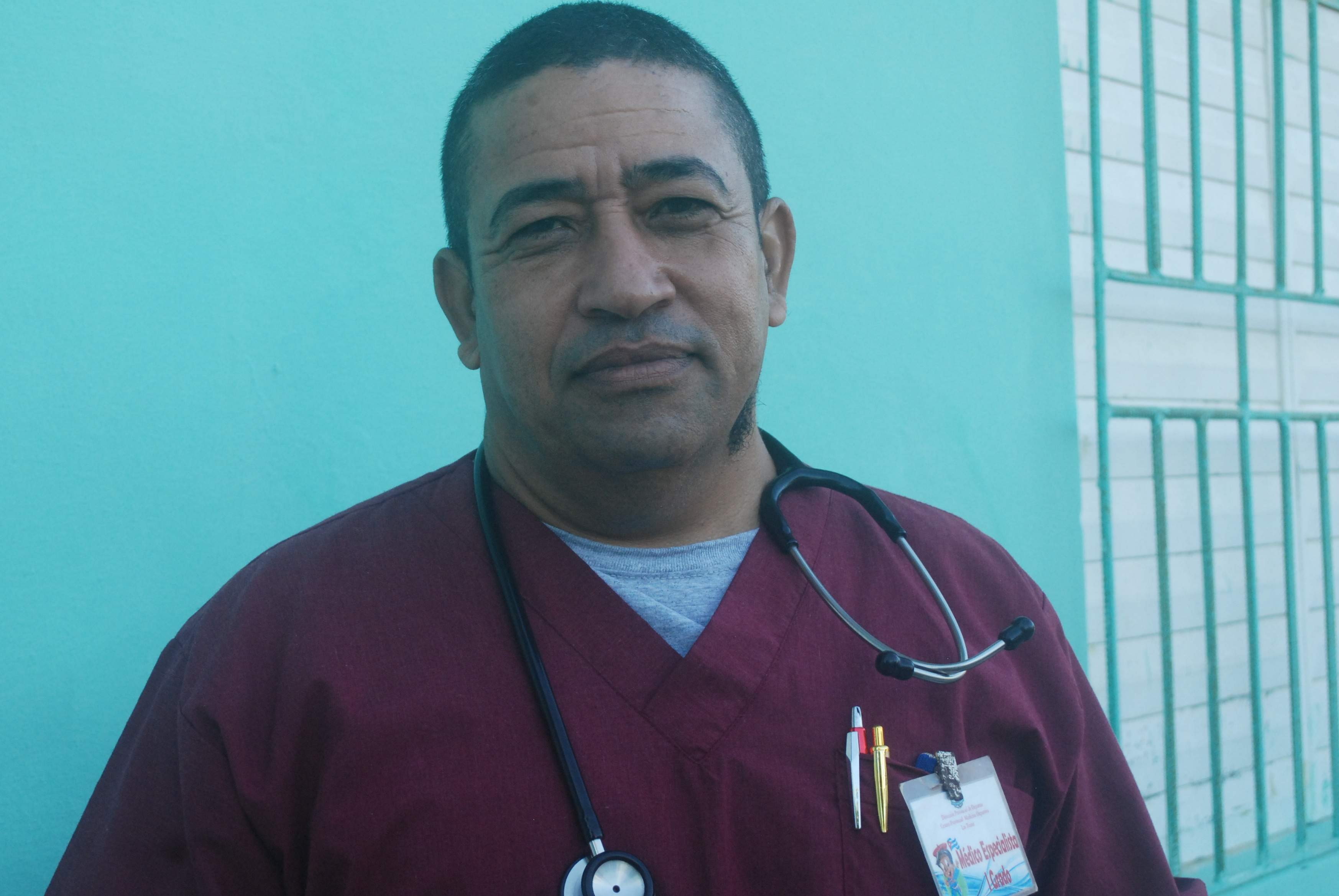 doctor Luis Carlos foto Leanet