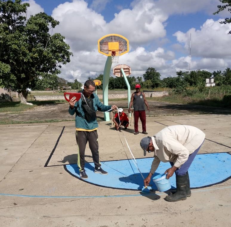 instalaciones deportivas Amancio 1 2