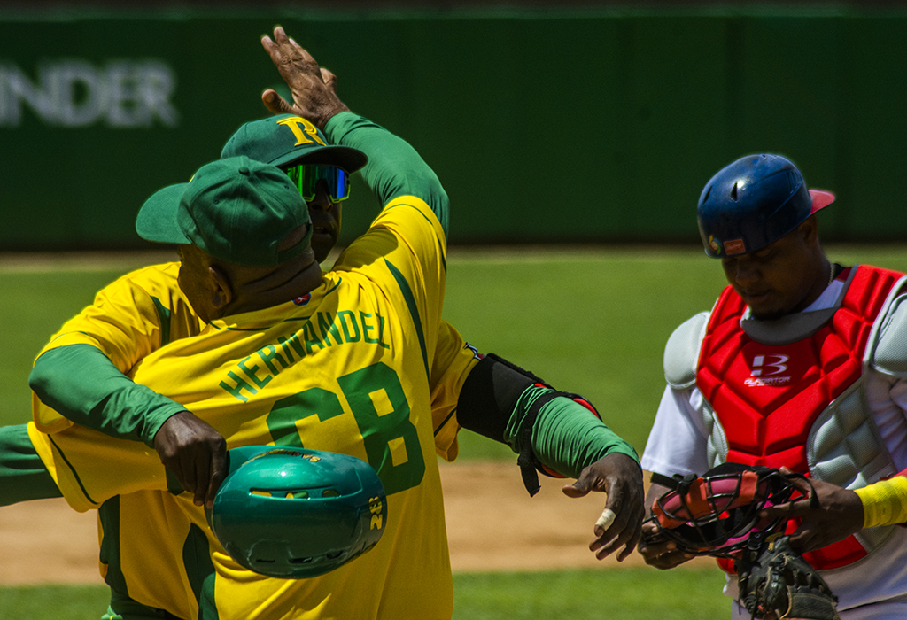 las tunas vs pinar del rio serie 64 beisbol 2025 0006