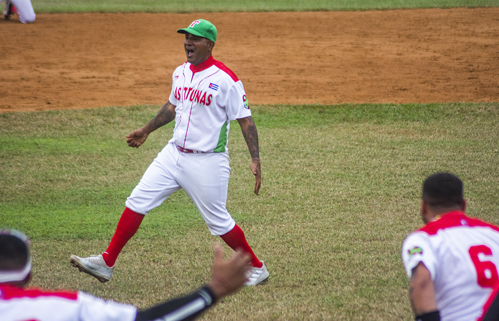 las tunas vs villa clarta juego7 cuartos final serie 64 2026 0015