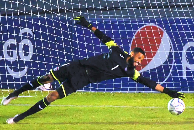 Las Tunas' goalkeeper Sandy Sanchez 