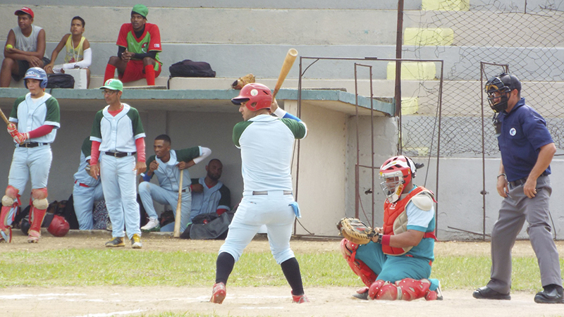 La Tunas and Manatí play the final