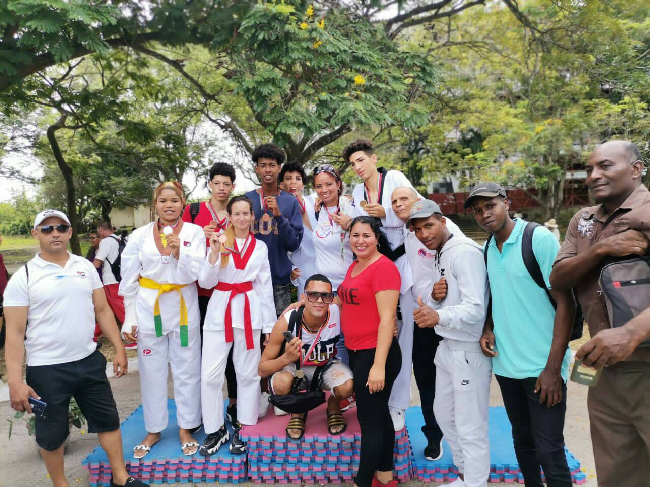 taekwondo juvenil