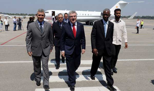 Thomas Bach visits Cuba