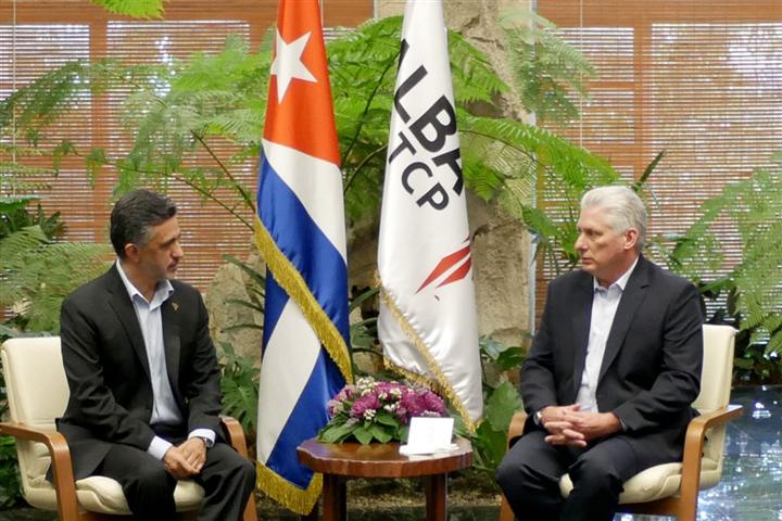Díaz-Canel receives ALBA's Executive Secretary Sacha Llorenti