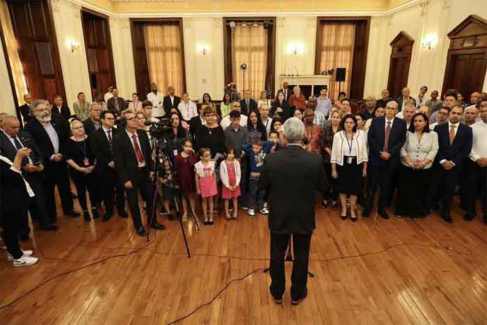 Miguel Díaz-Canel, spoke today with diplomats from his country