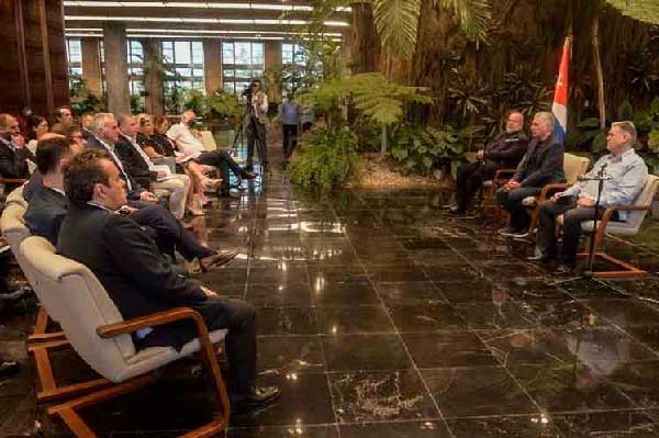 Cuban president, Miguel Díaz-Canel, spoke today with businessmen and personalities from Italy