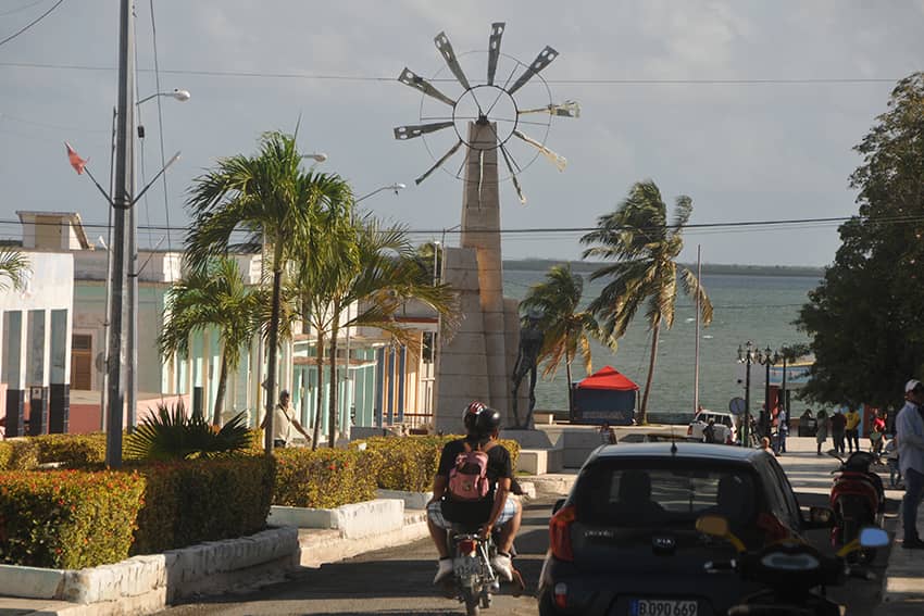 El Quijote vista con mar