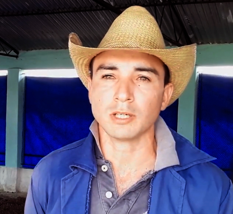 Ingeniero Rafael Antonio García Ramayo jefe de la planta biofertilizantes ecomic las tunas foto migueldn